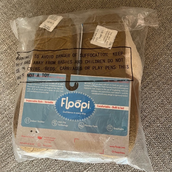 Brand new slippers! - Picture 3 of 4